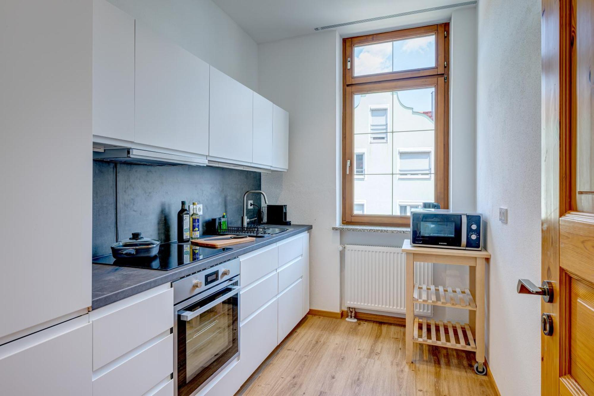 Kaza Guesthouse, Centrally Located 2 & 3 Bedroom In * Augsburg
